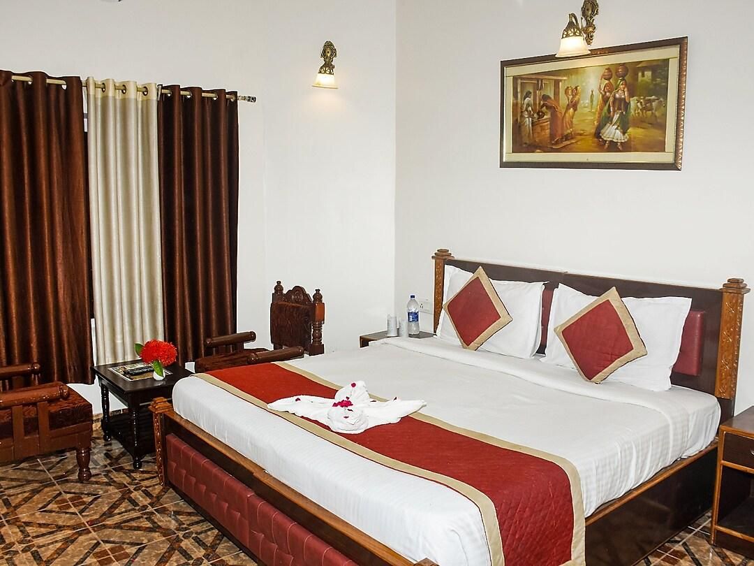 Ankur Resort Deluxe Room 6