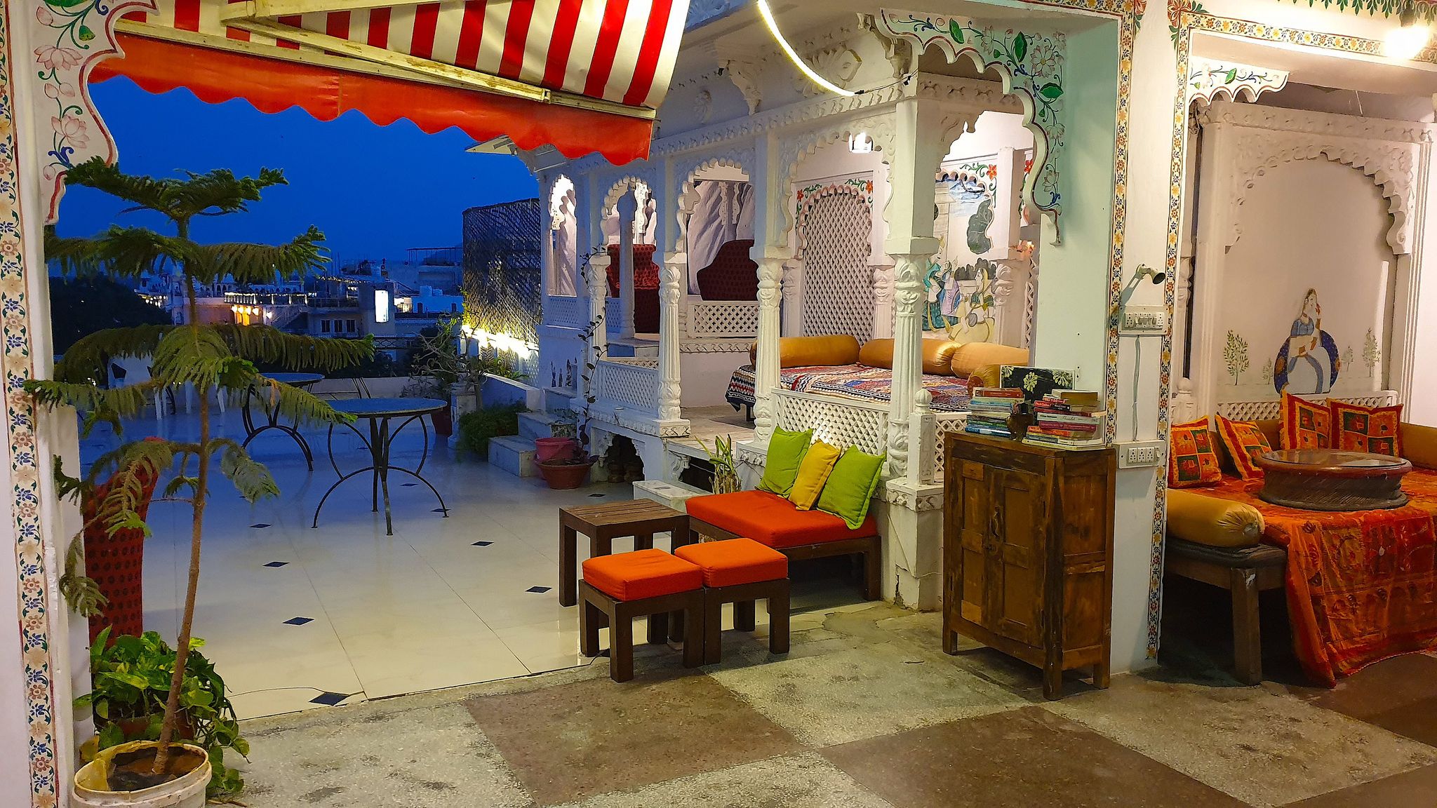 Dream Heaven Haveli ( lake View )