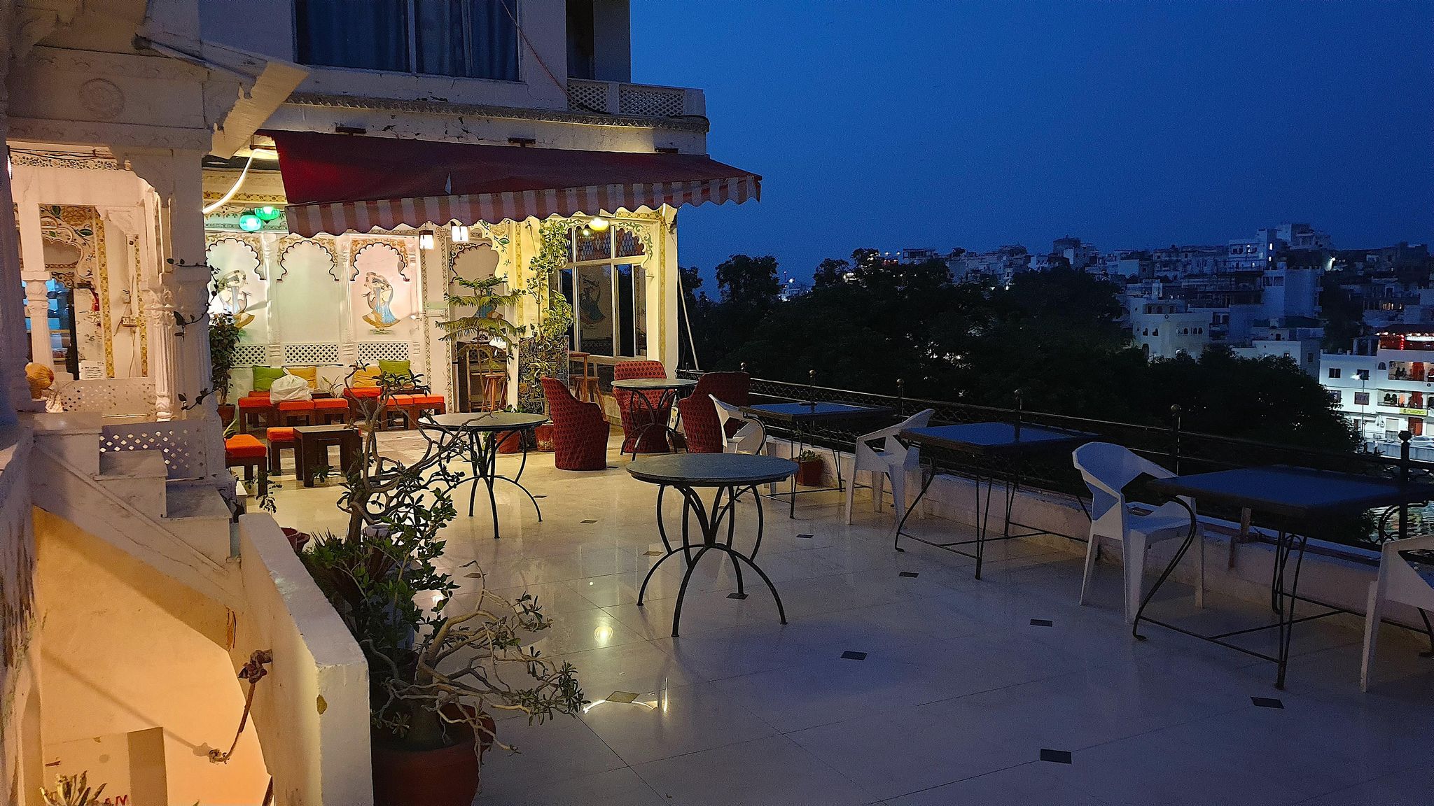 Dream Heaven Haveli ( lake View )