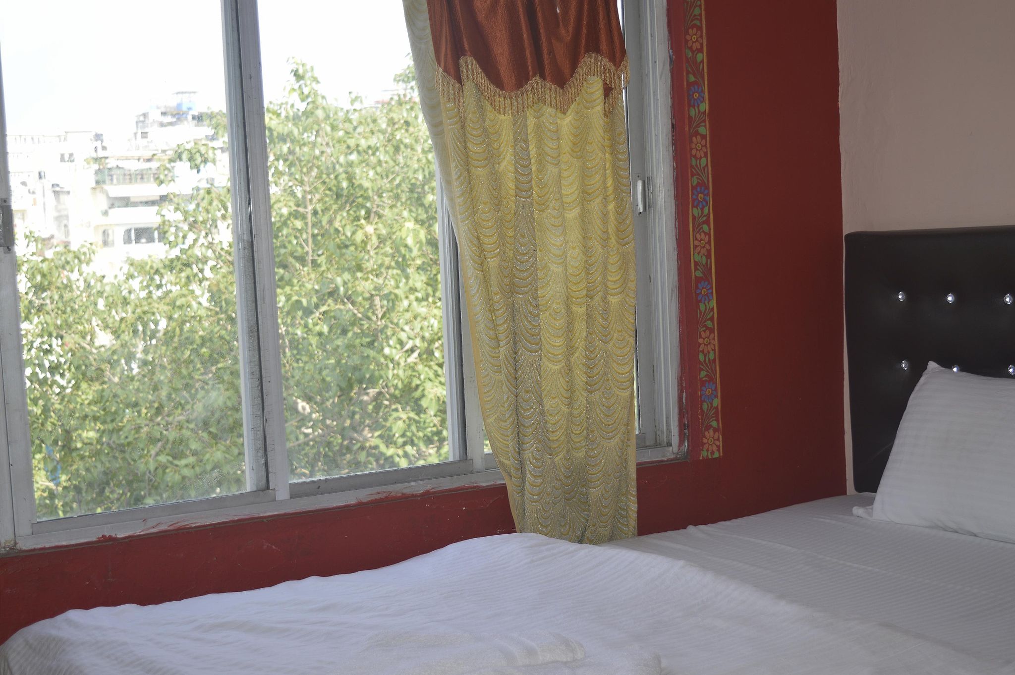 Mixed Dormitory Room