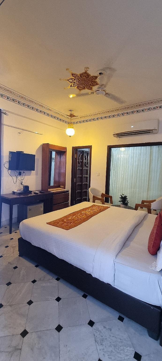Partial Lake View Room