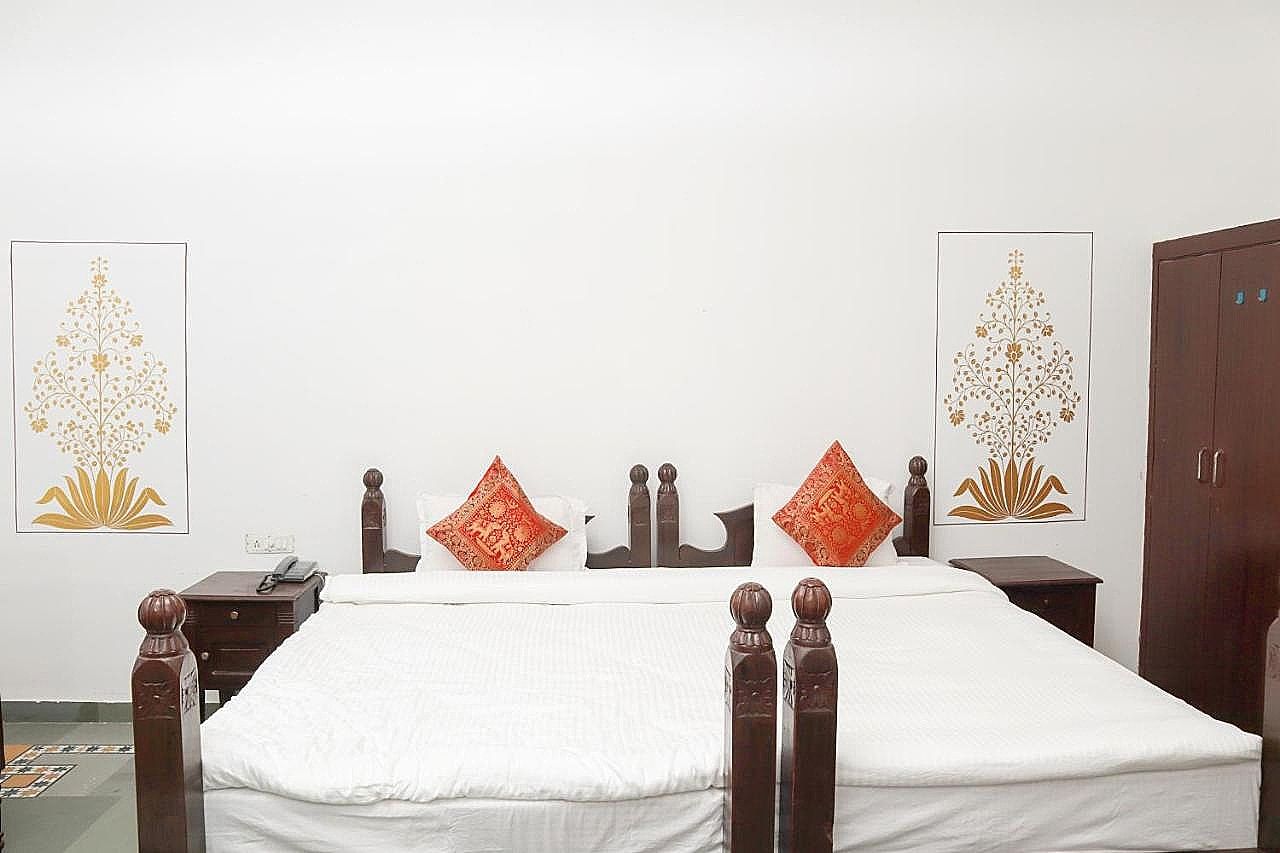 Partial Lake View Room