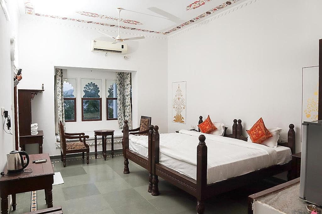 King Room with Lake View