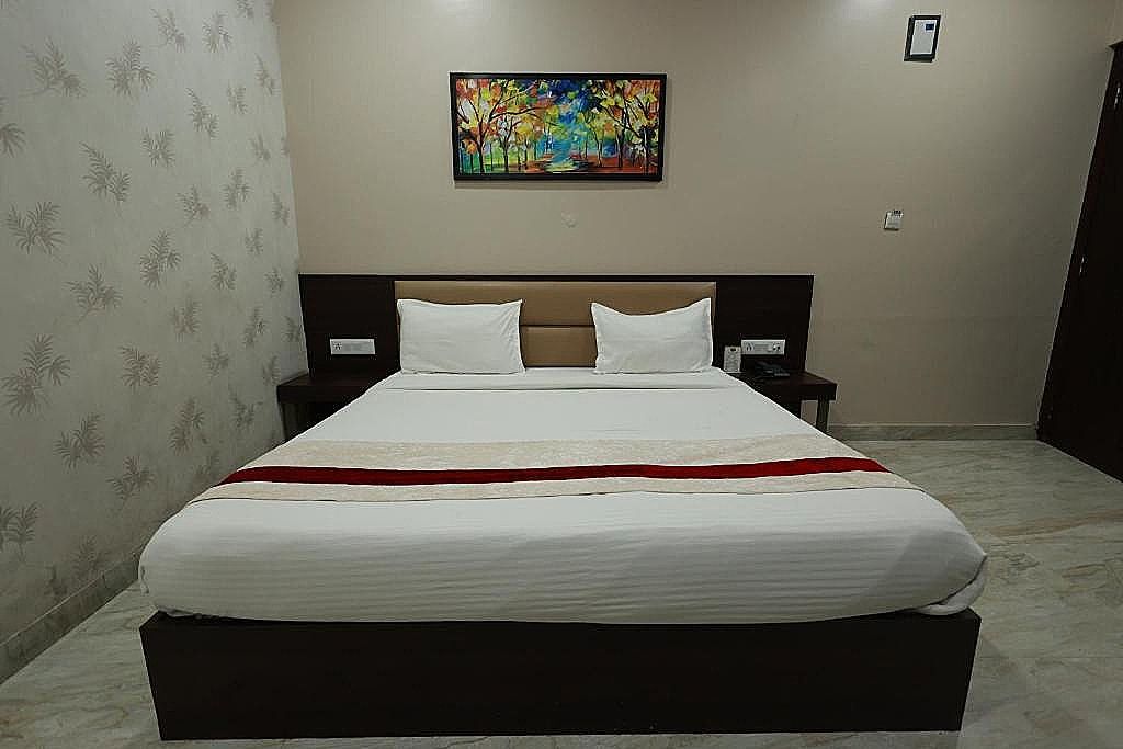 Hotel Jai Harsh Deluxe Double Room 27