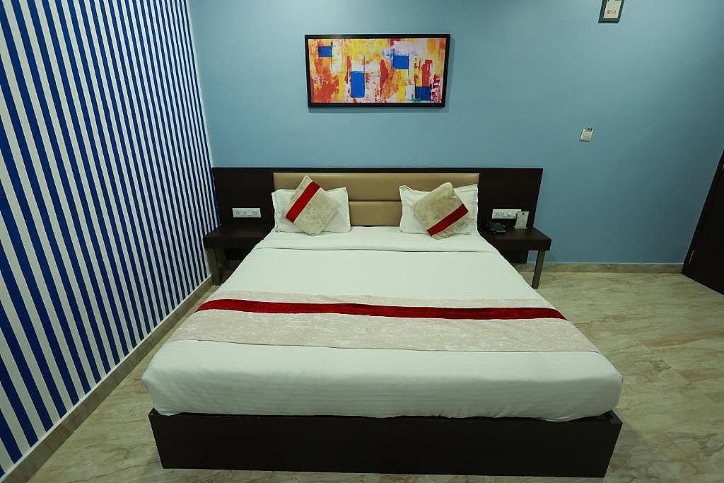 Hotel Jai Harsh Deluxe Double Room 15