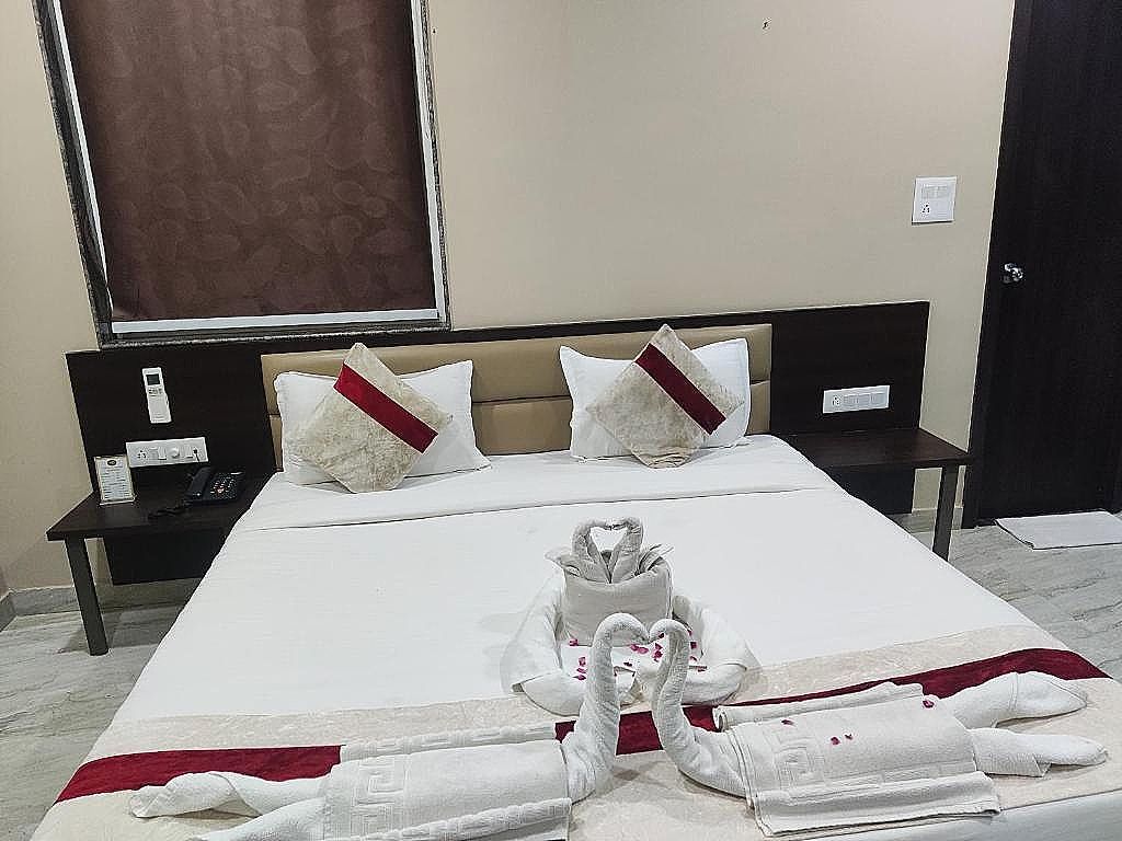 Hotel Jai Harsh Deluxe Double Room 31