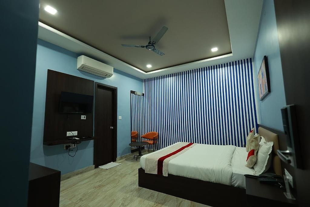 Hotel Jai Harsh Deluxe Double Room 9