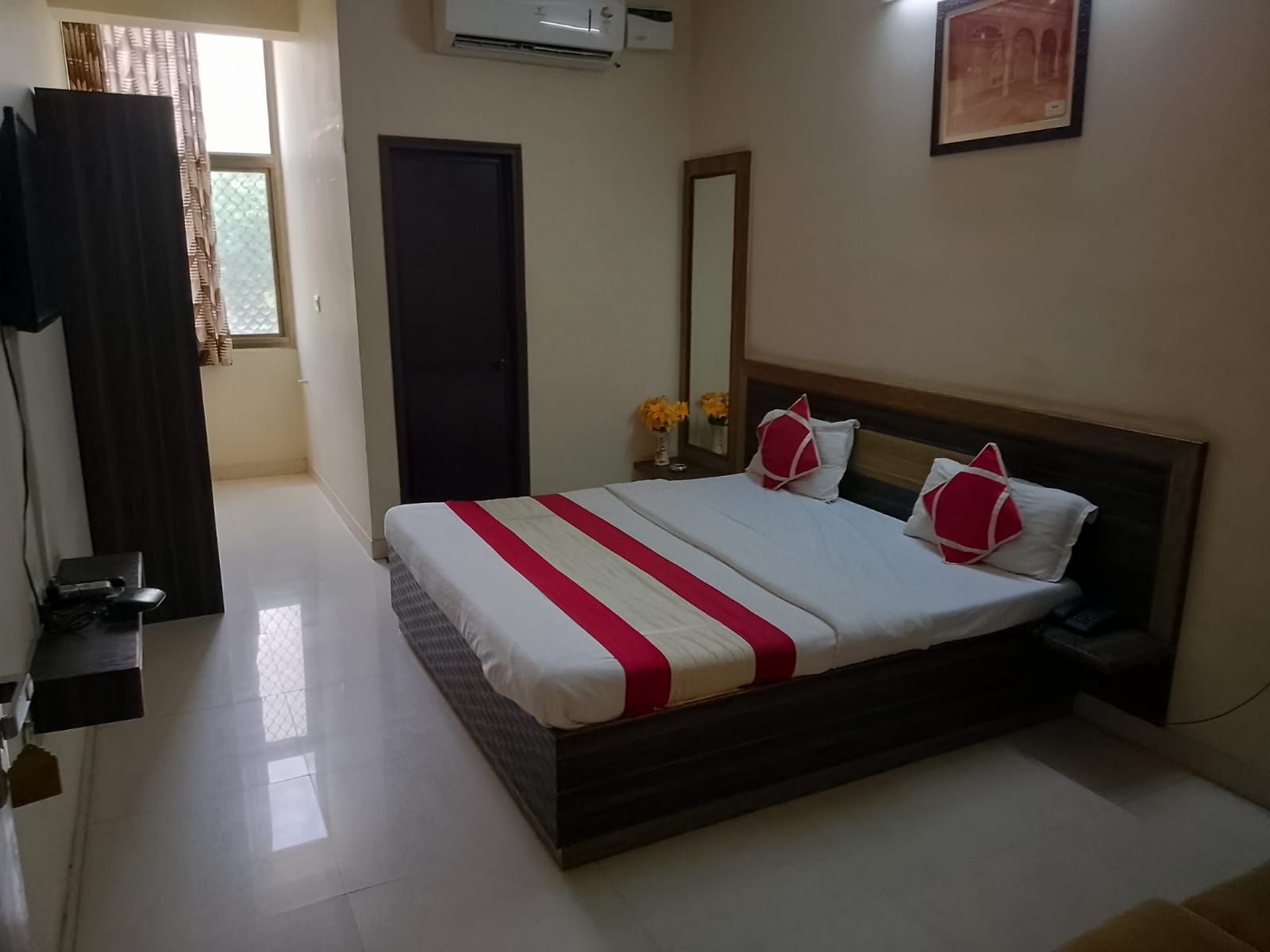 undefined Hotel Himalaya Tower 10