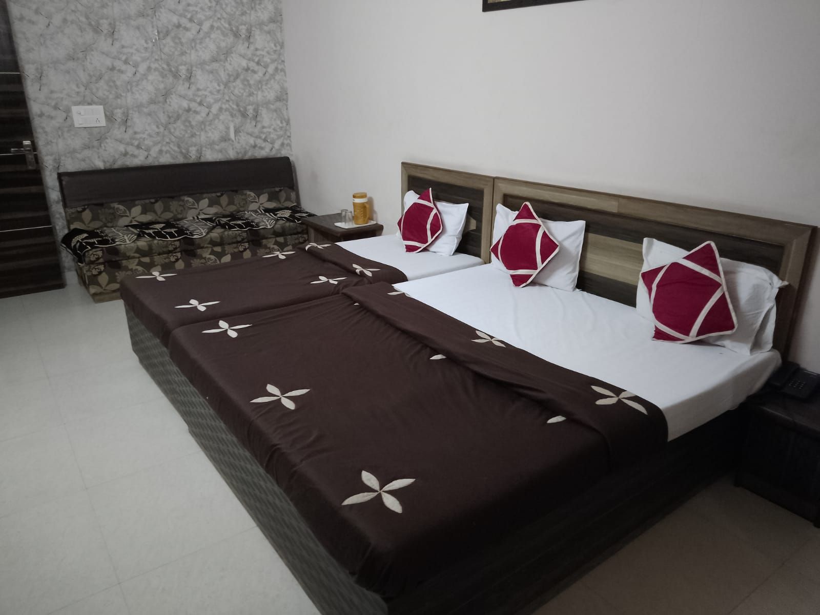 undefined Hotel Himalaya Tower 9