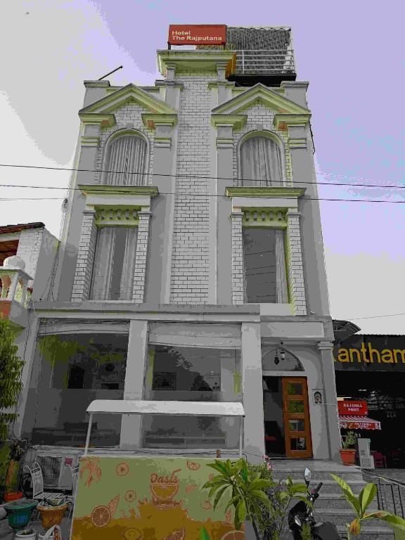 Hotel Rajputana