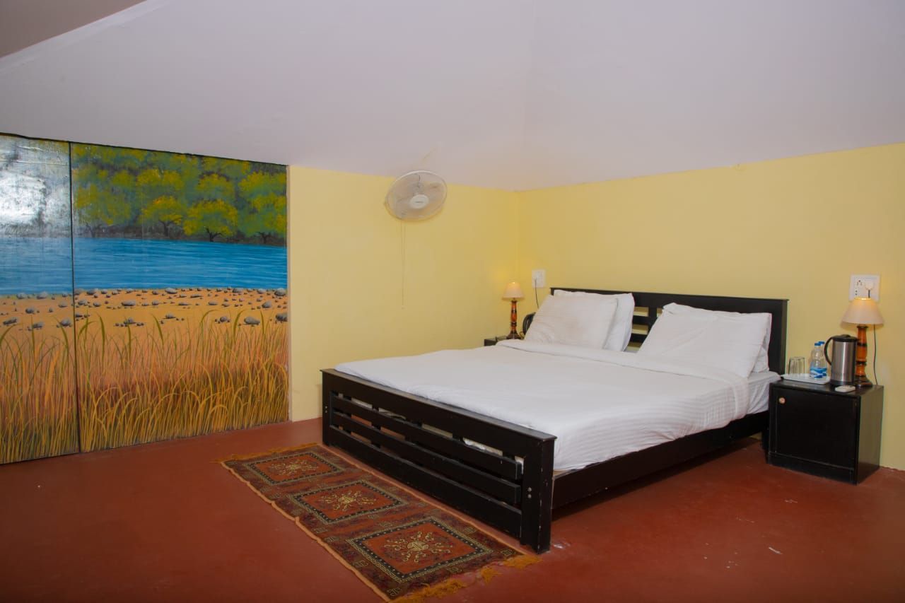 Jungle View Resort AC Deluxe Cottage 6