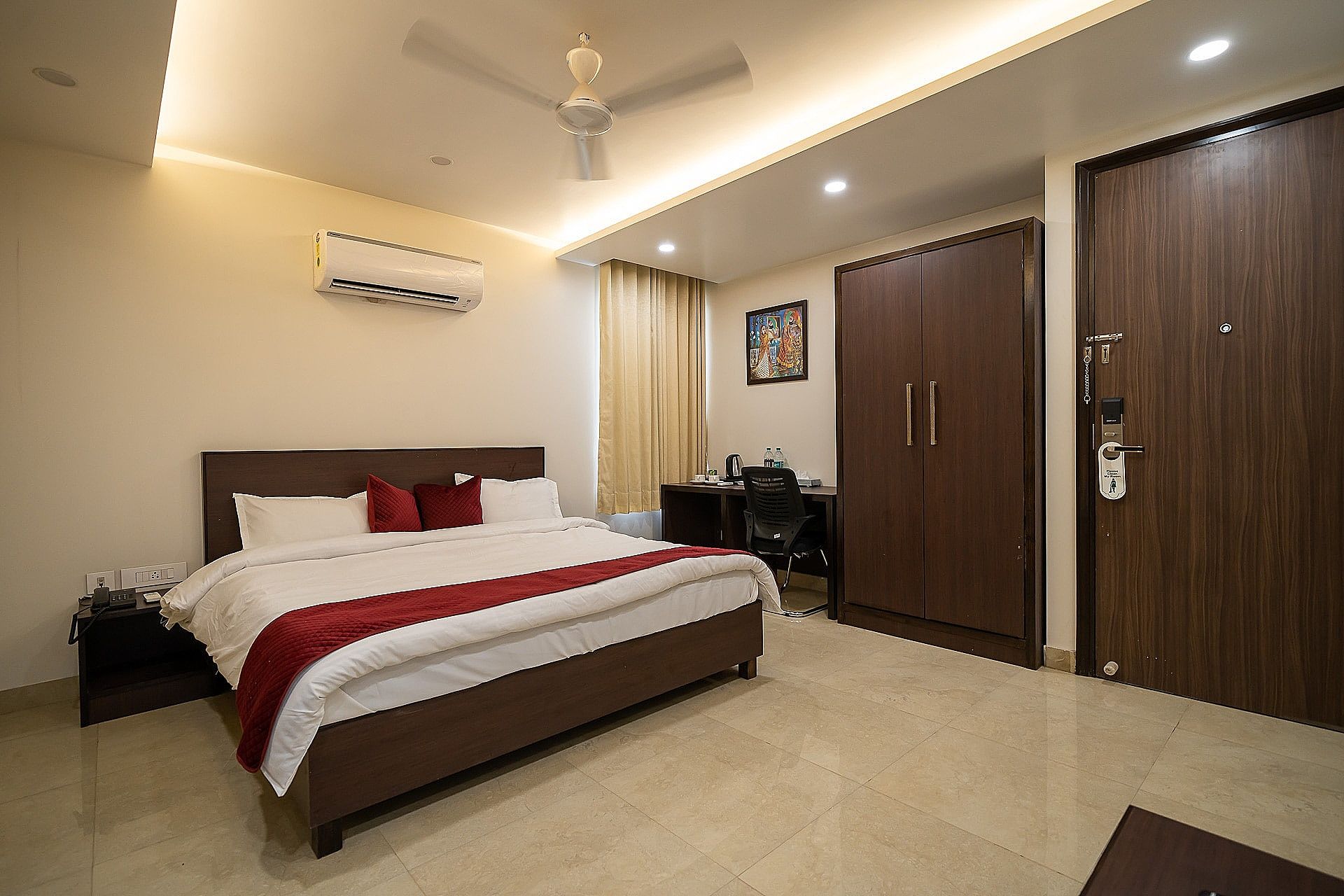 Sheerha Royal Residency Executive Room