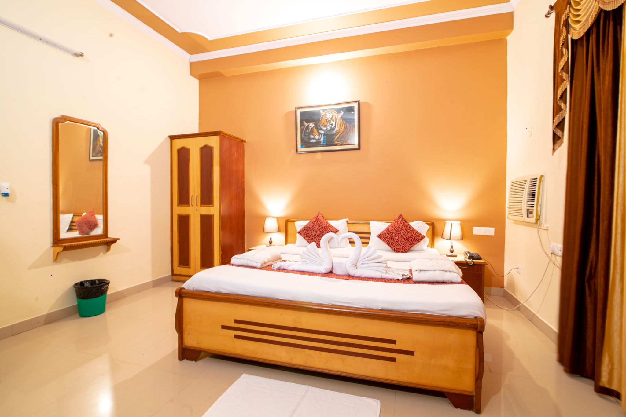 Siddhi Vinayak Resort Deluxe AC Room