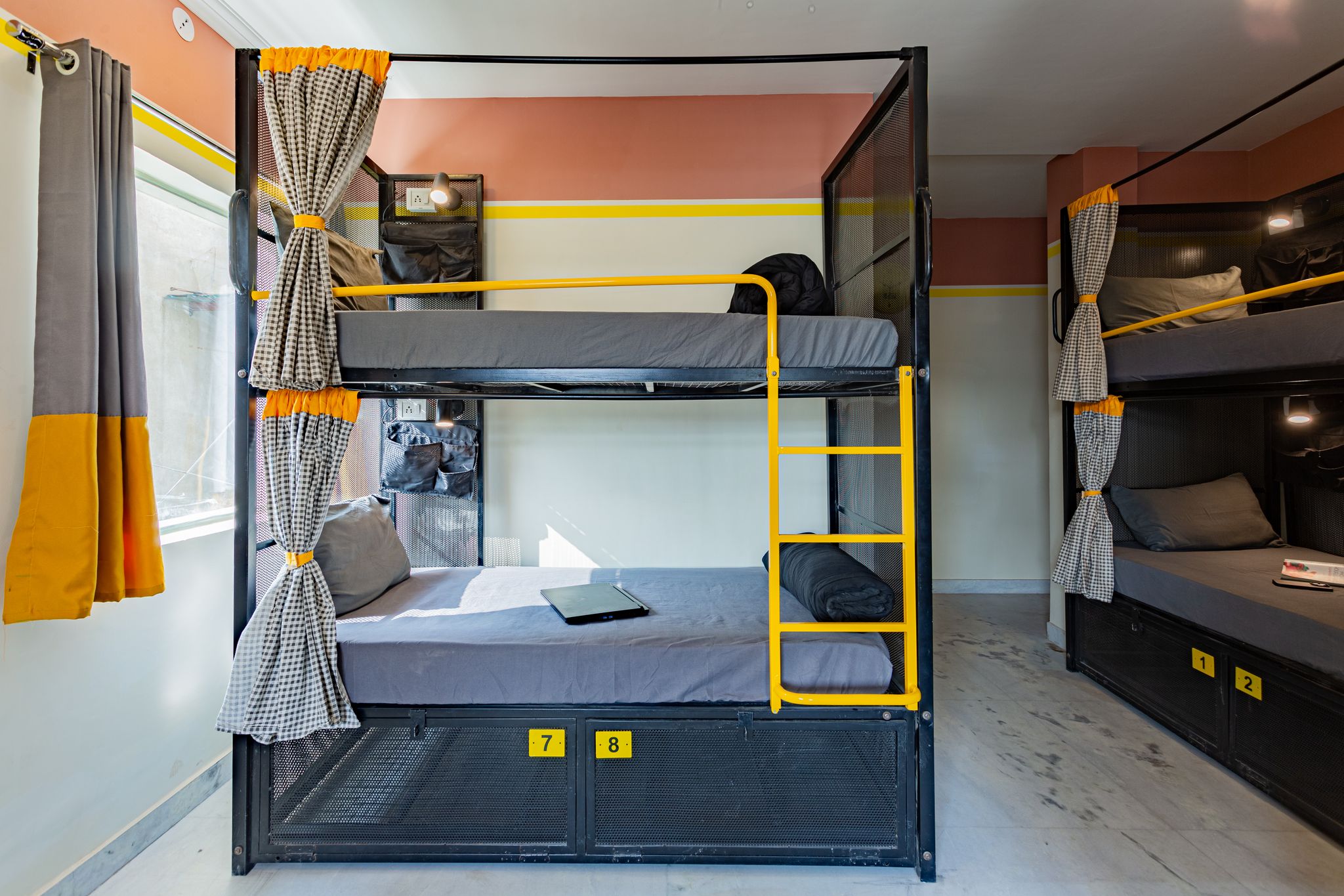 Bed in 8 Bed Mixed Dormitory