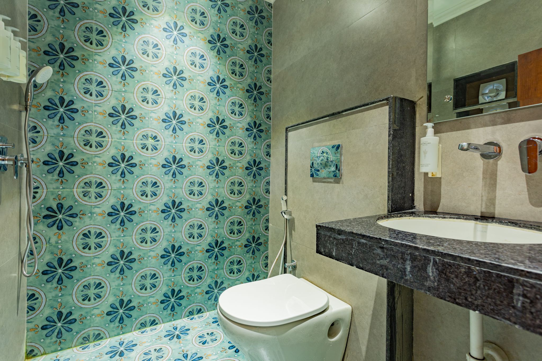 The Hosteller Jaipur, Hathroi Superior Double Room 3