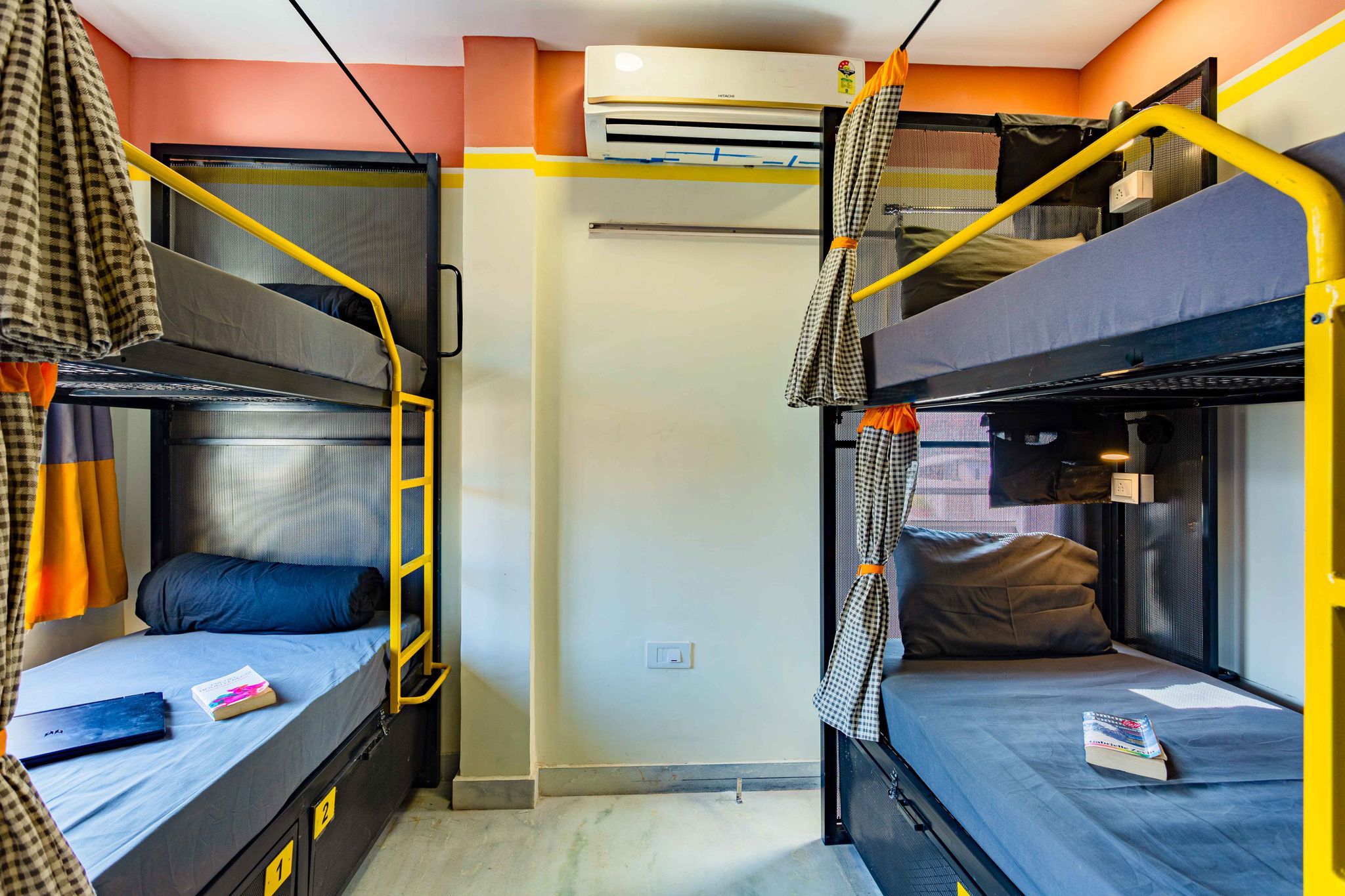 Bed in 6 Bed Mixed Dormitory