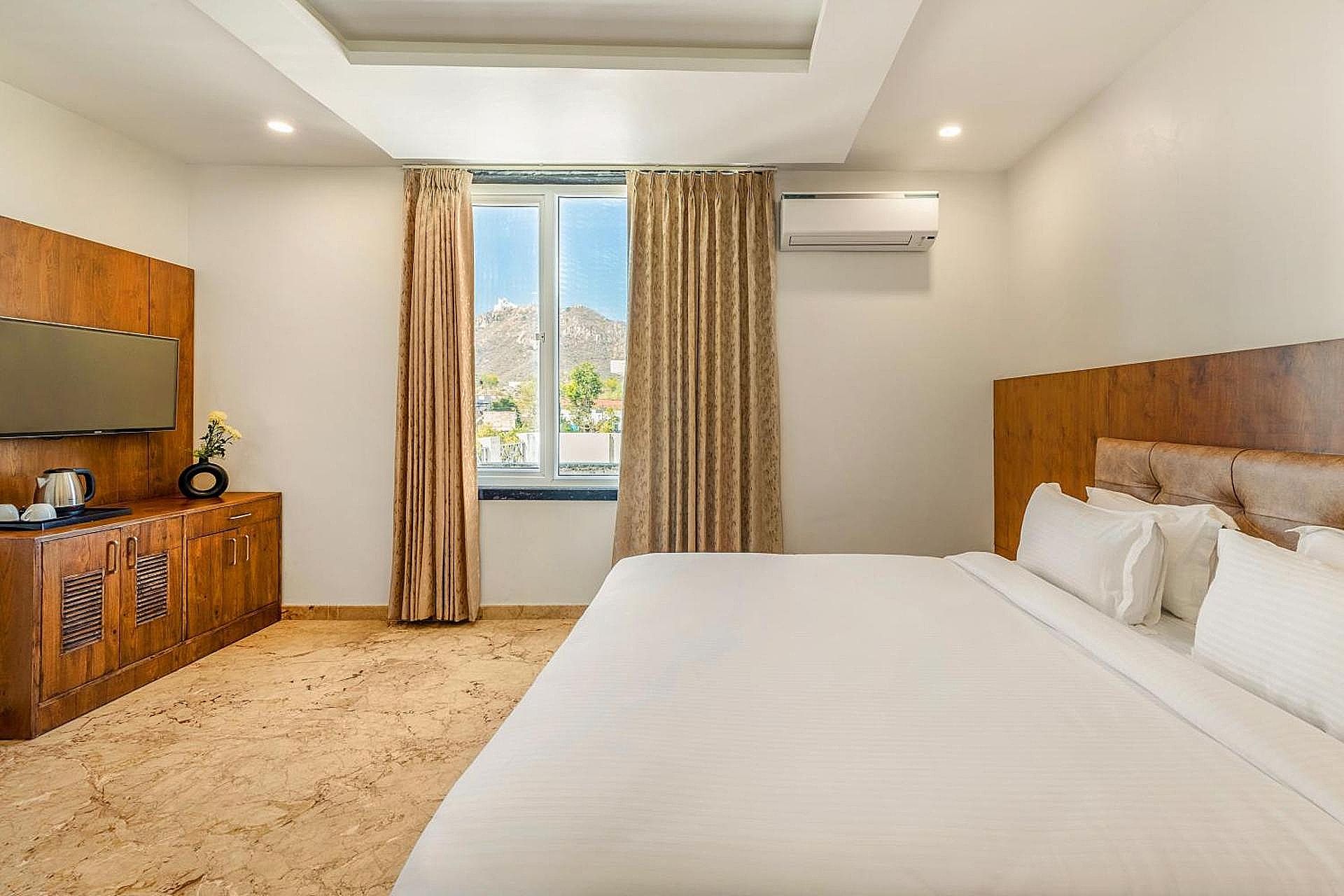 Seasons - A Boutique Hotel - Udaipur Premium