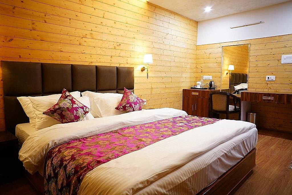 Deluxe  studio Room