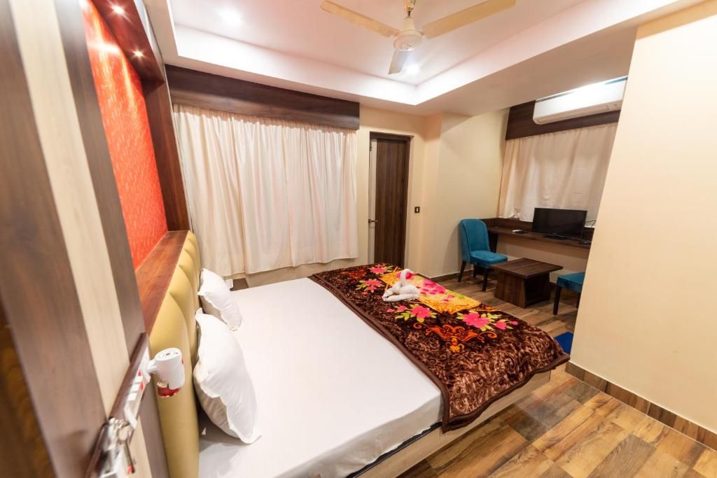 AC SUPER DELUXE DOUBLE BEDROOM
