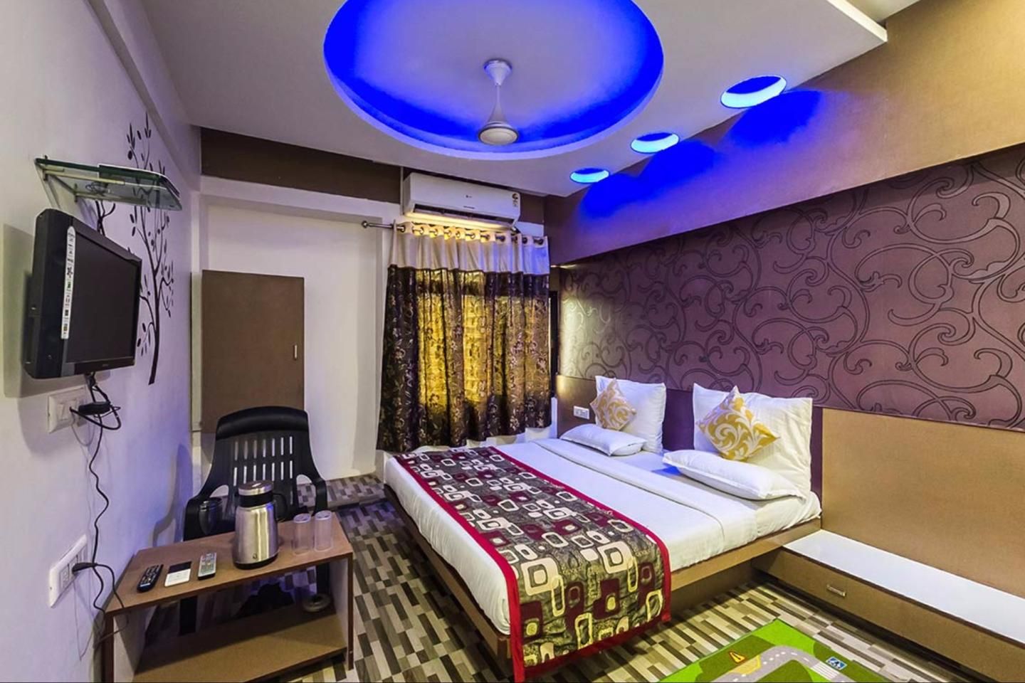 Attic Duplex Family Suite