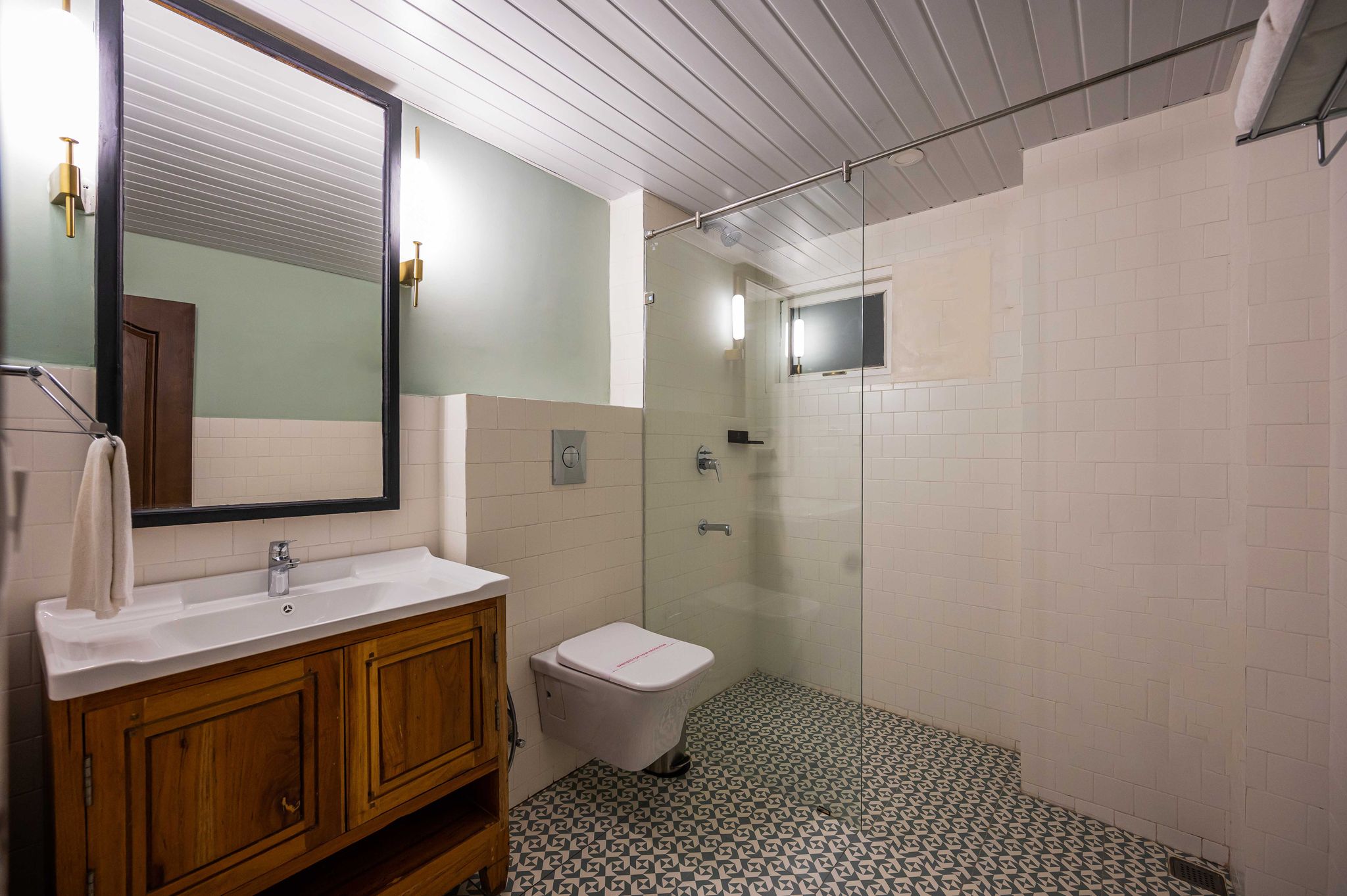 Udaan Hotel Pine Crest, Pelling Deluxe room 3