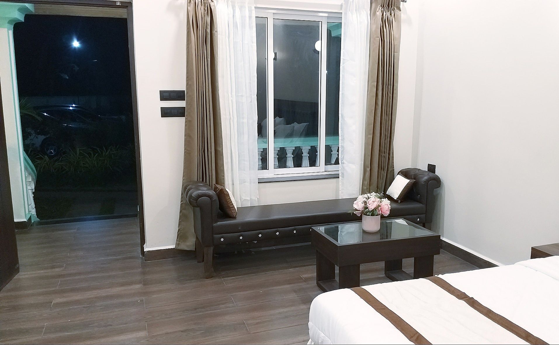 D7 La Serene Studio with Terrace 3