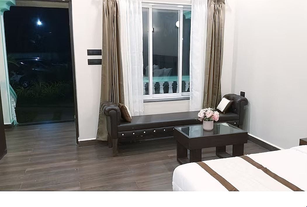 D7 La Serene Studio with Terrace 2