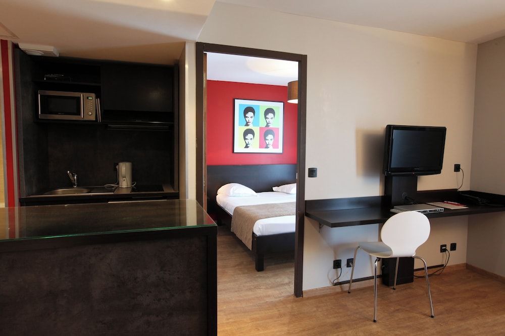 Best Western Park Hotel Geneve-Thoiry Superior Room, 1 Queen Bed, Kitchenette (Larger Room;with Sofabed)