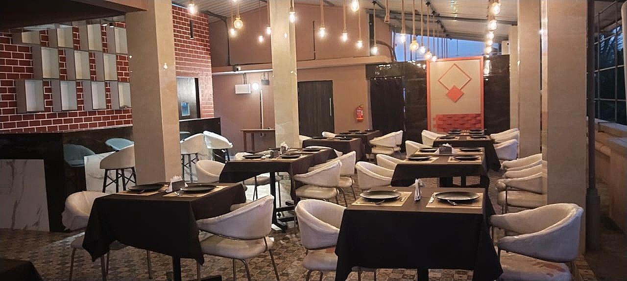 Food & Dining