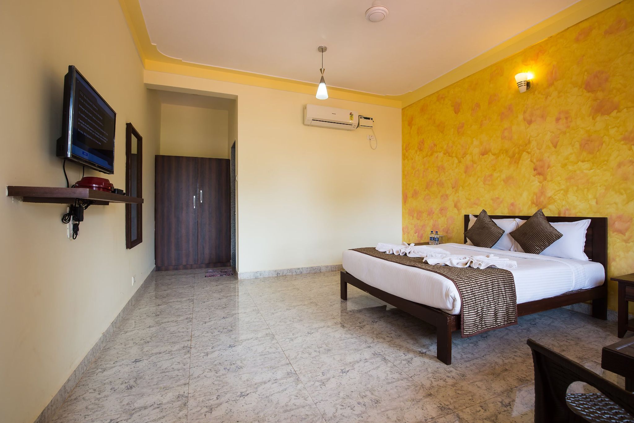 Hill Rock, Goa Deluxe Double  3