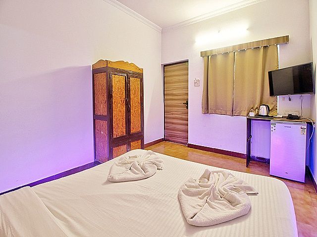Standard Room with Pool View