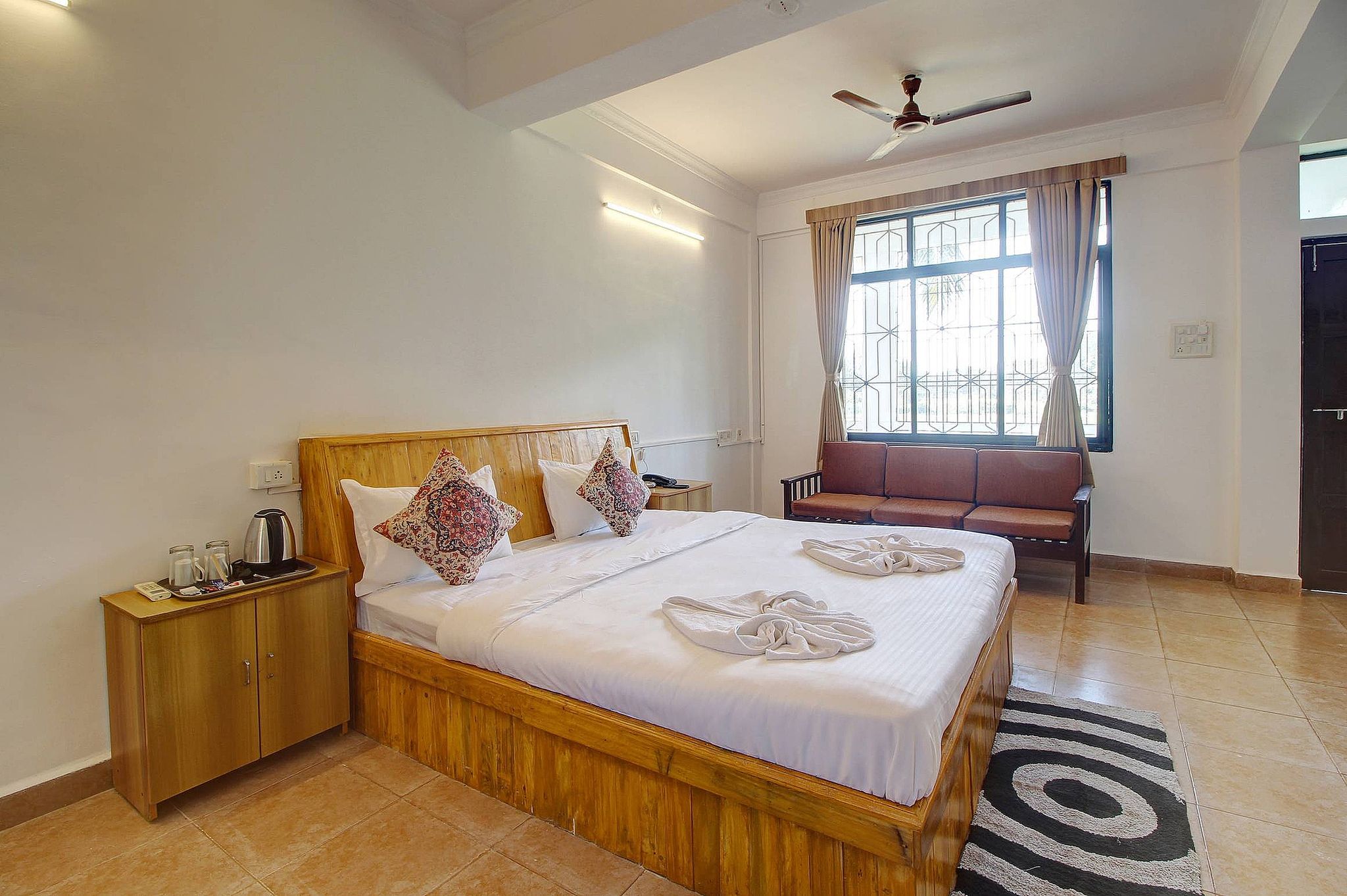 Deluxe Room with Pool View