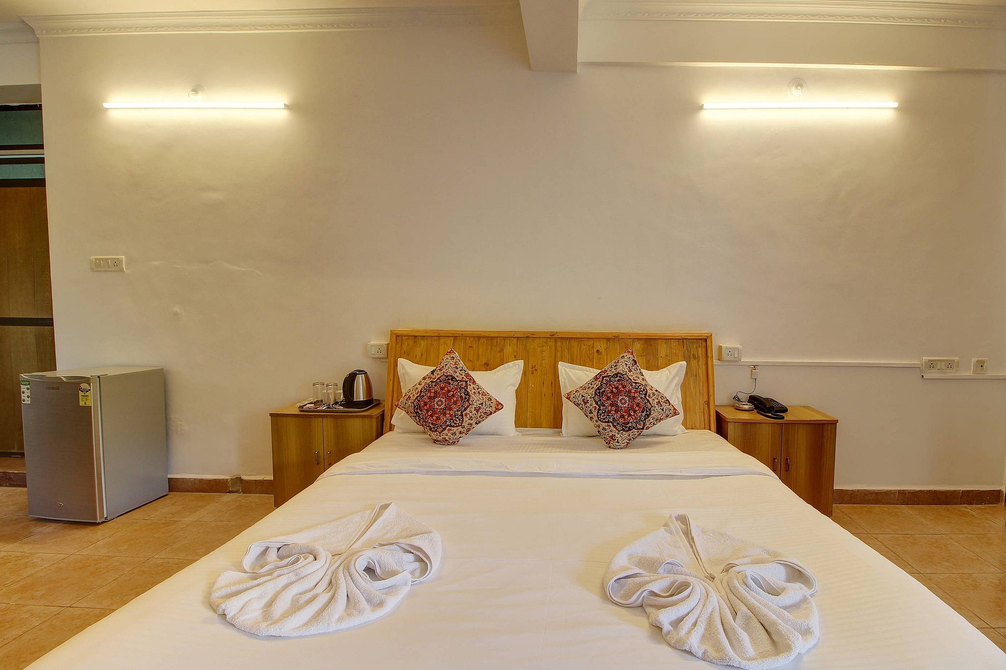 Deluxe Room with Pool View