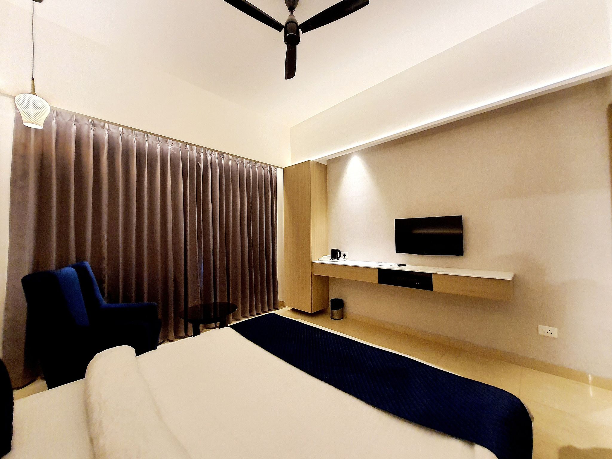 HOTEL SANDSTONE Deluxe Room with City View 4