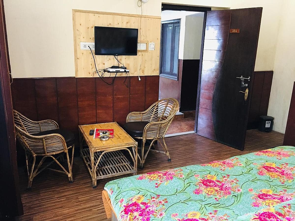 Hotel Prem G