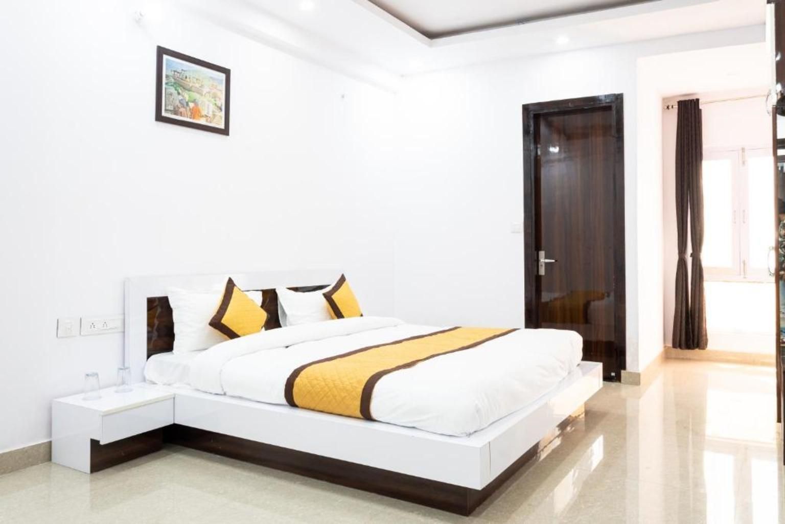 Mountain Mist Home Stay, Bhimtal Double - 2pax