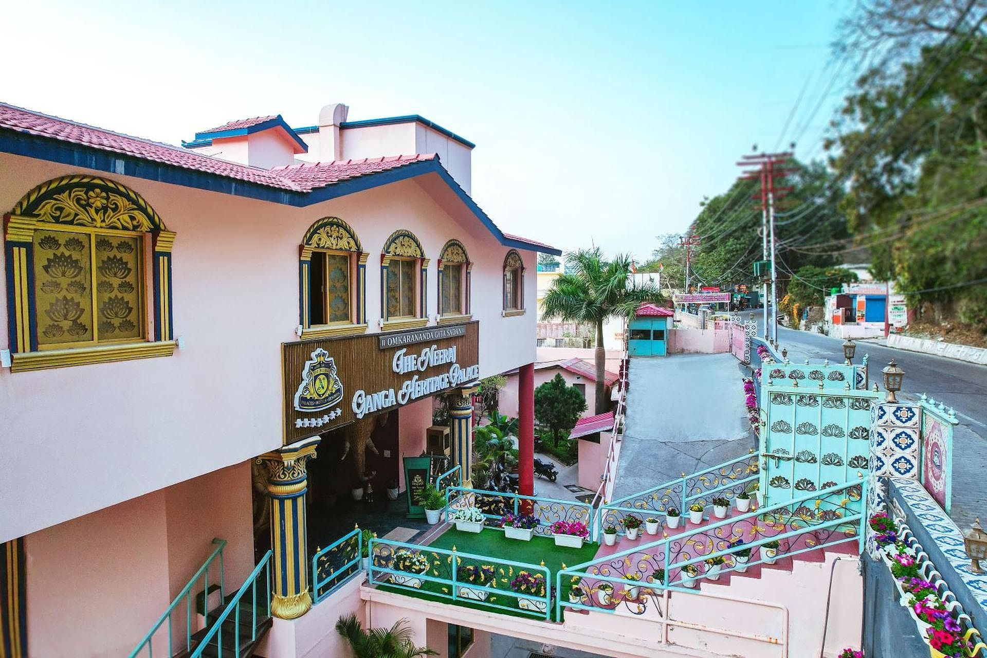 undefined The Neeraj Ganga Heritage 6