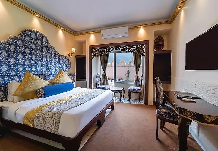 undefined The Neeraj Ganga Heritage 5