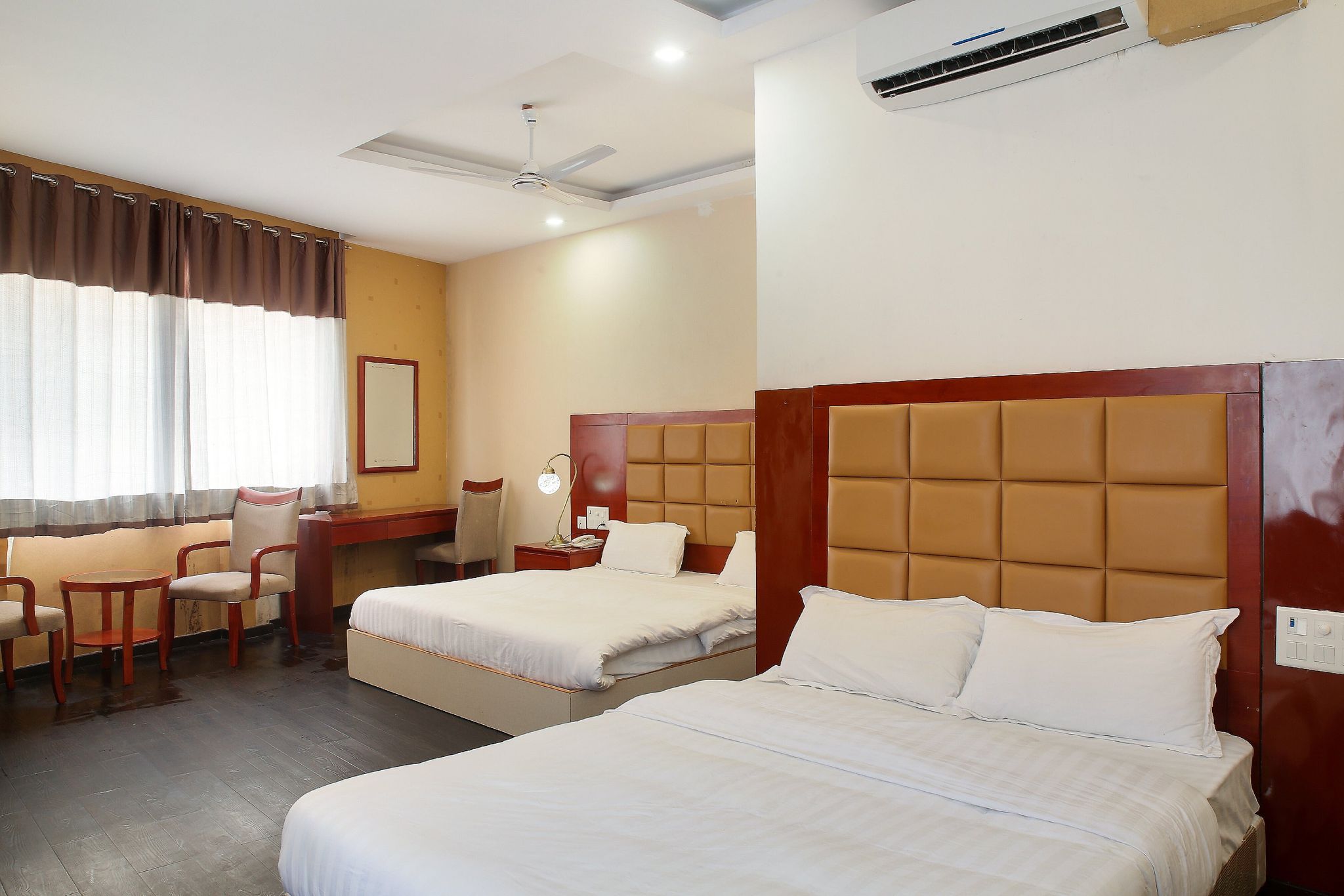 Hotel Blue Lagoon