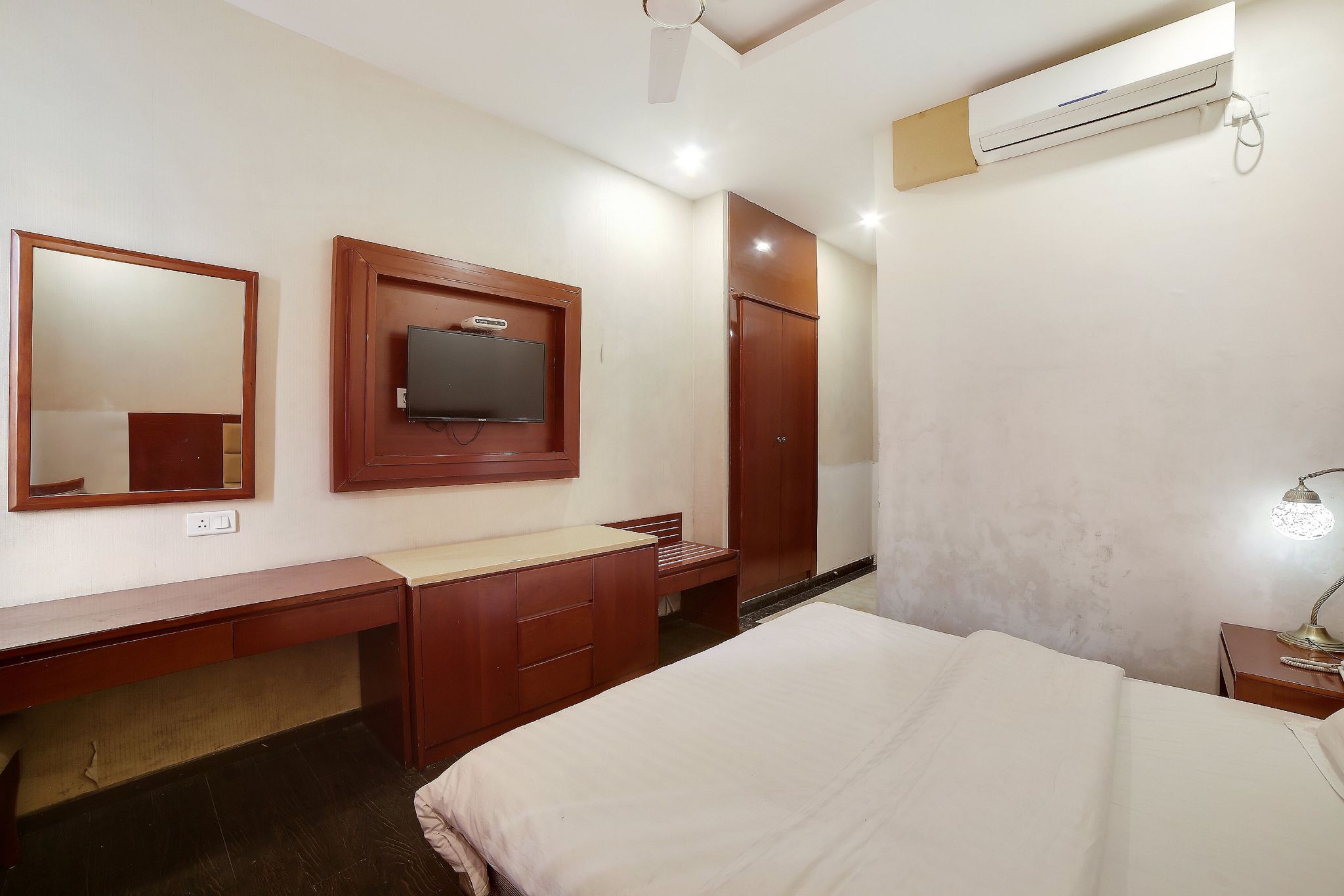 Hotel Blue Lagoon