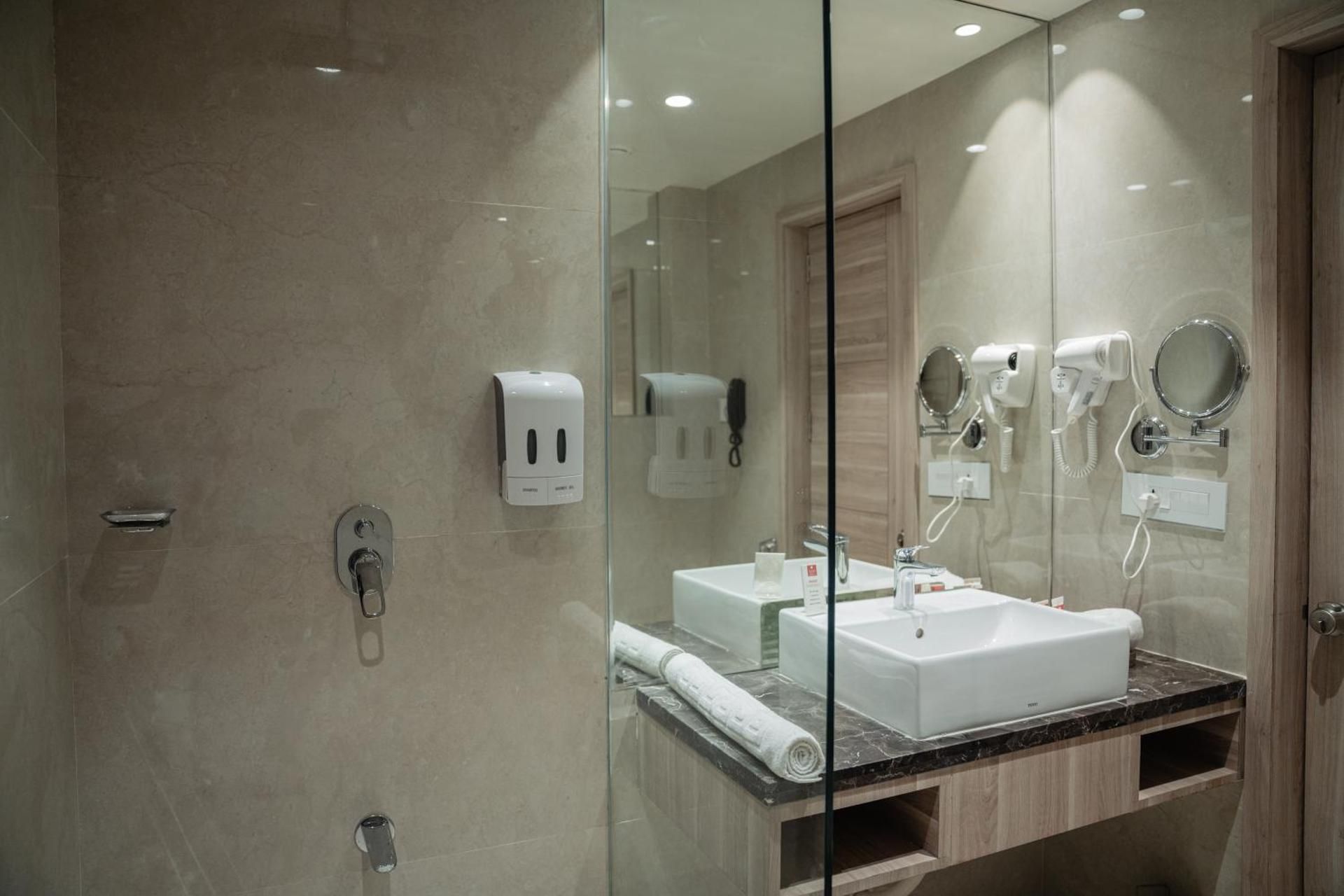 Lords inn Rajkot Deluxe 3