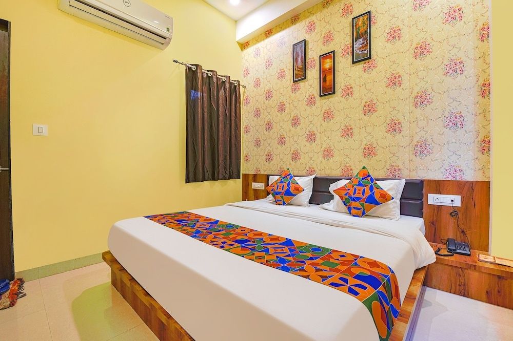 undefined FabHotel Lotus 5