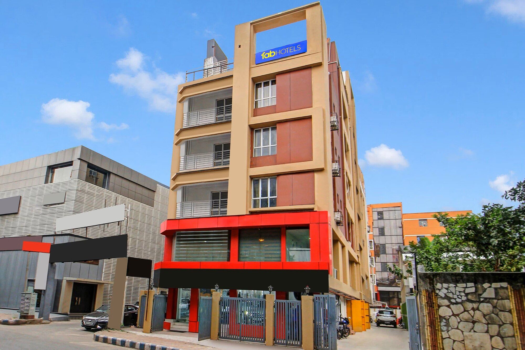 FabHotel Lake View Topsia