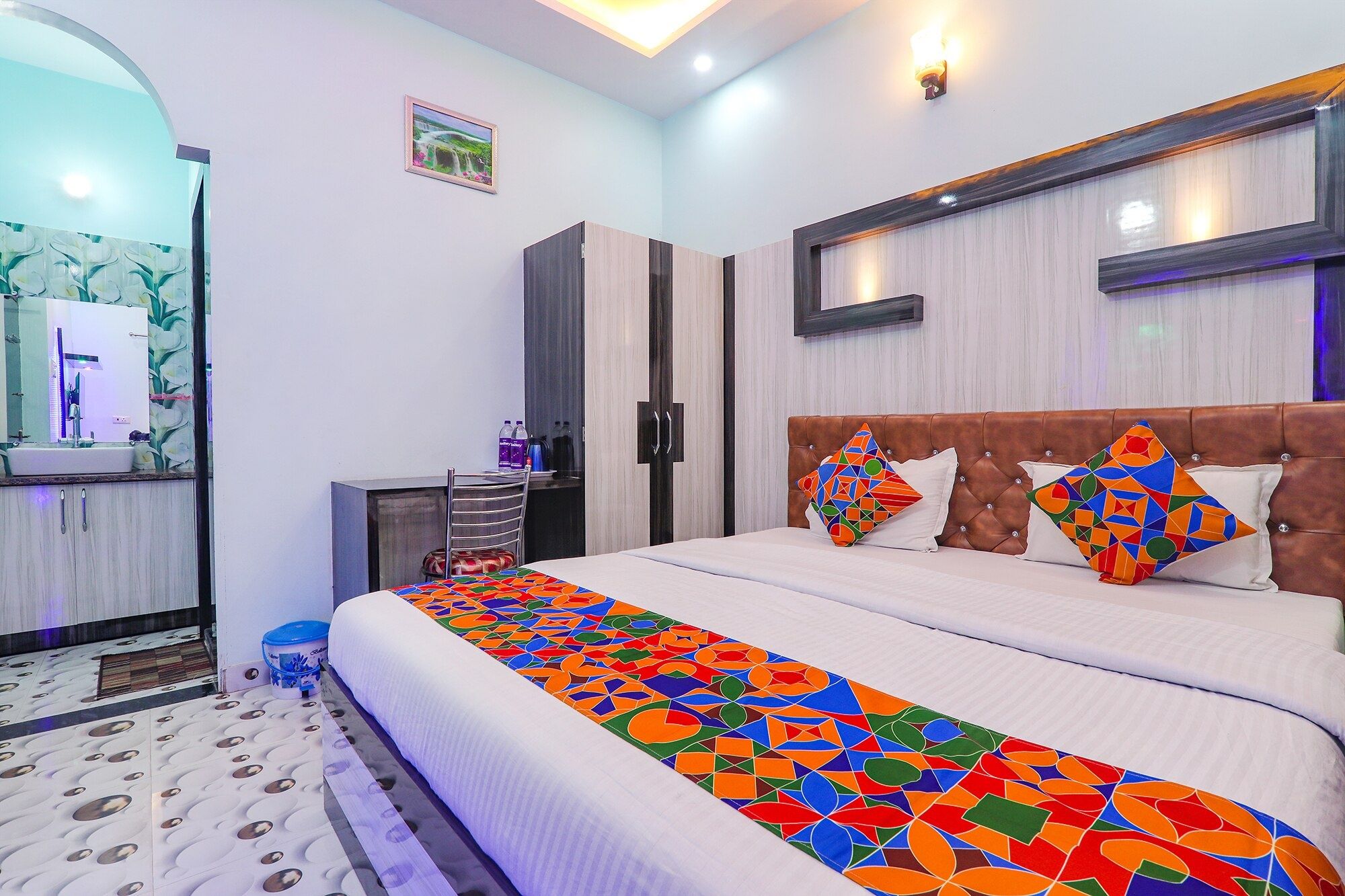 FabHotel Lumbini International - Sarnath museum Deluxe Room 6