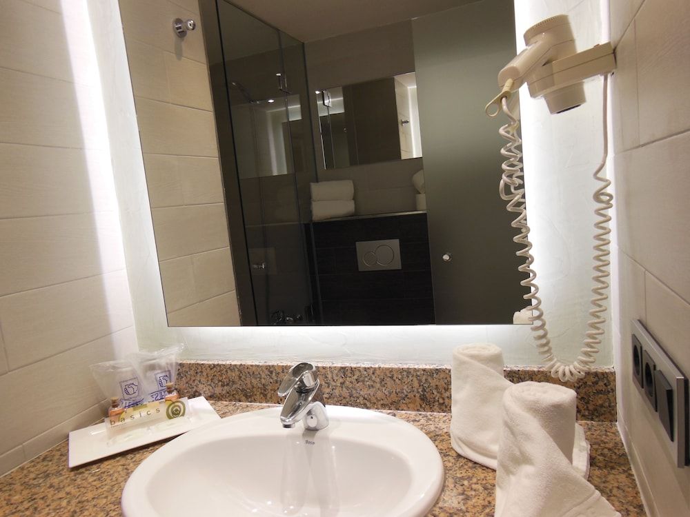 Hotel Isla de Cabrera Twin Room, Balcony 9