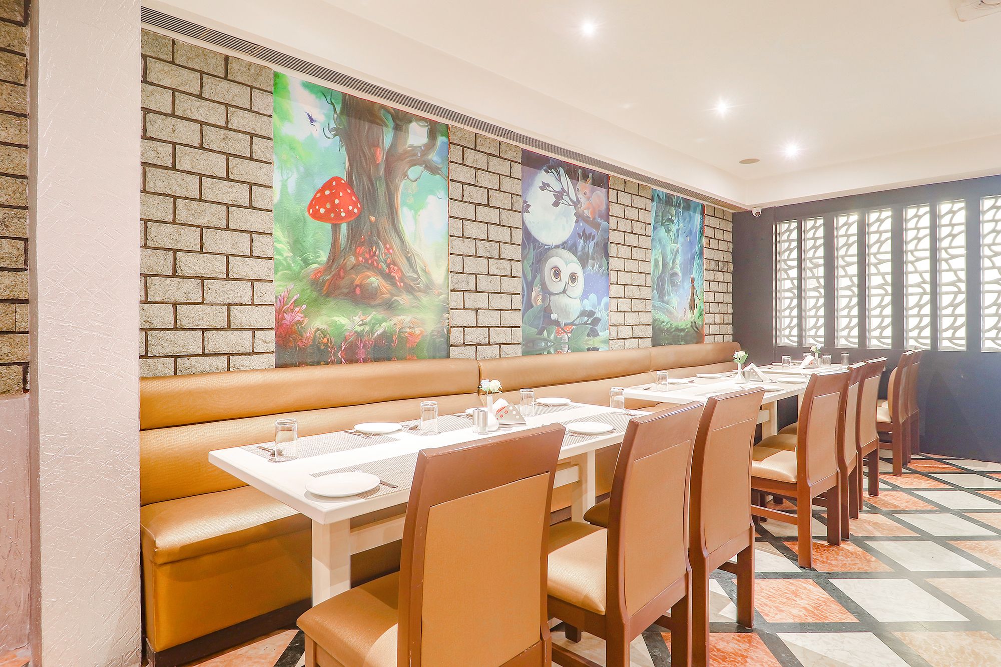 Food & Dining