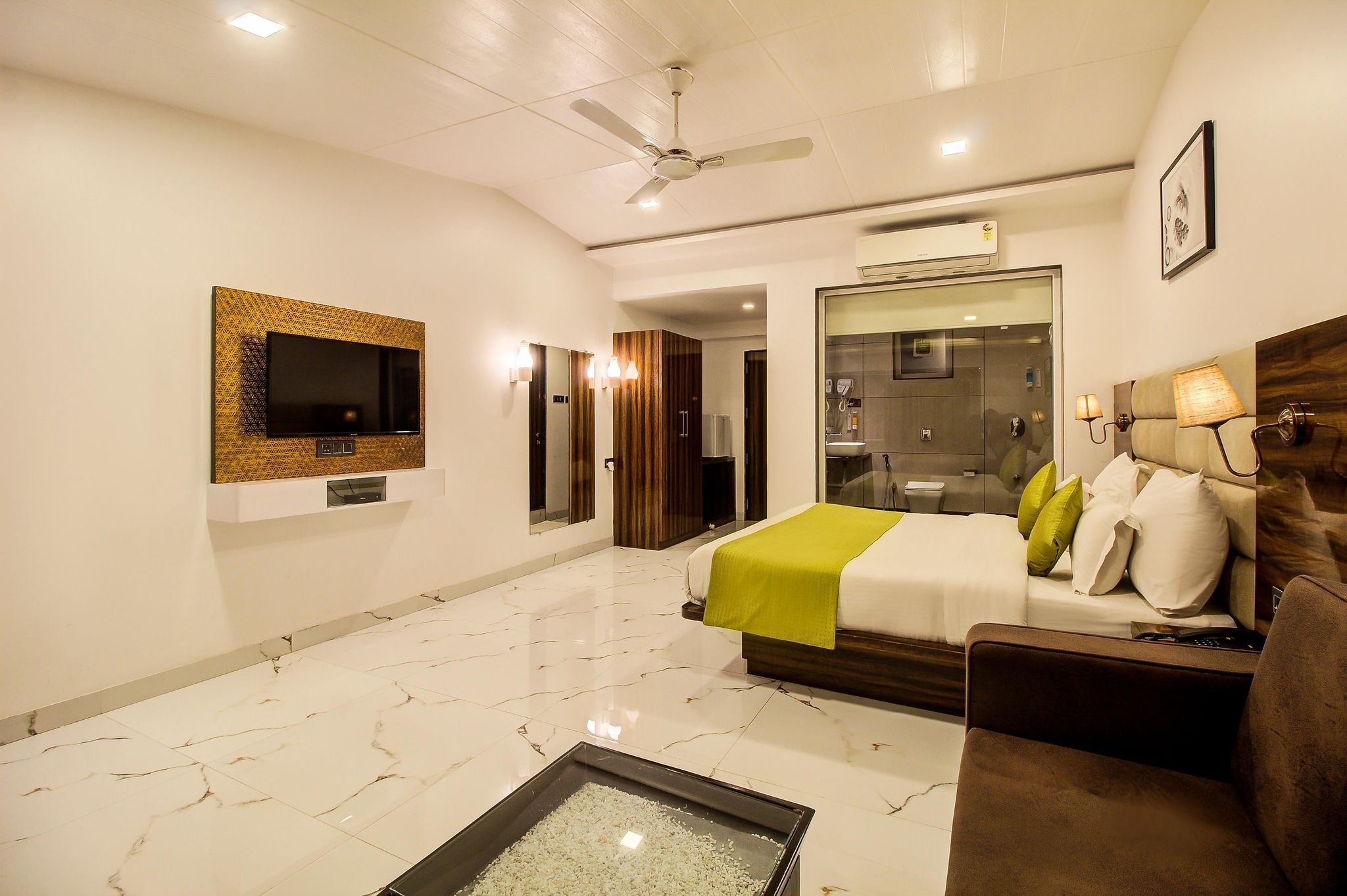 Nivanta By Royara Valley View Deluxe 14