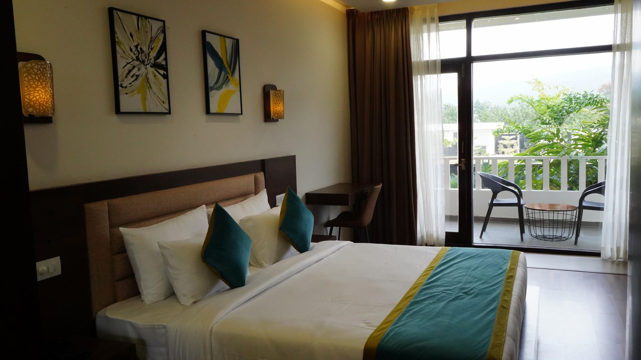 Bindiga Peak Resorts Peak Suites 4