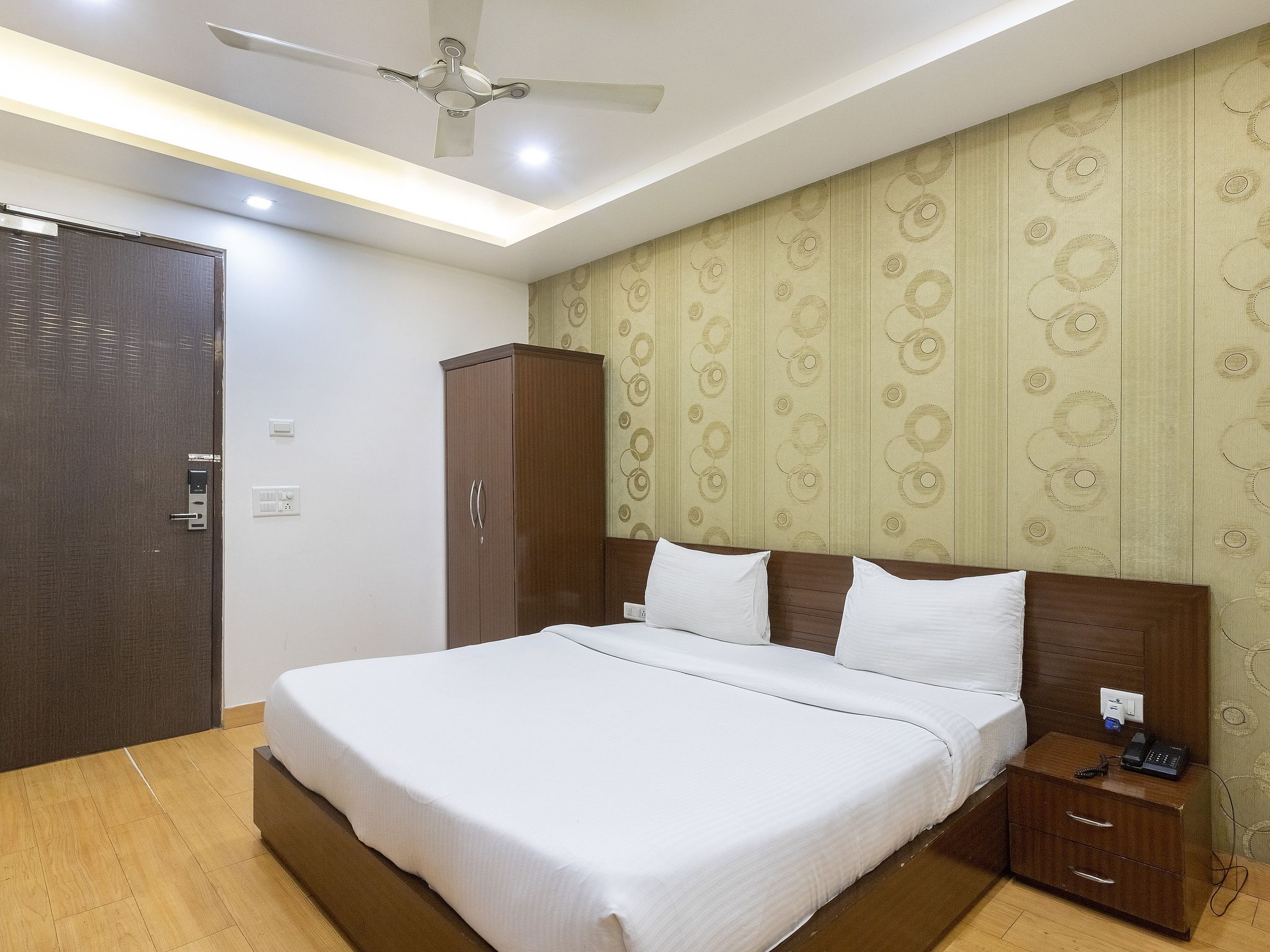 undefined Hotel Mukund Residency 4