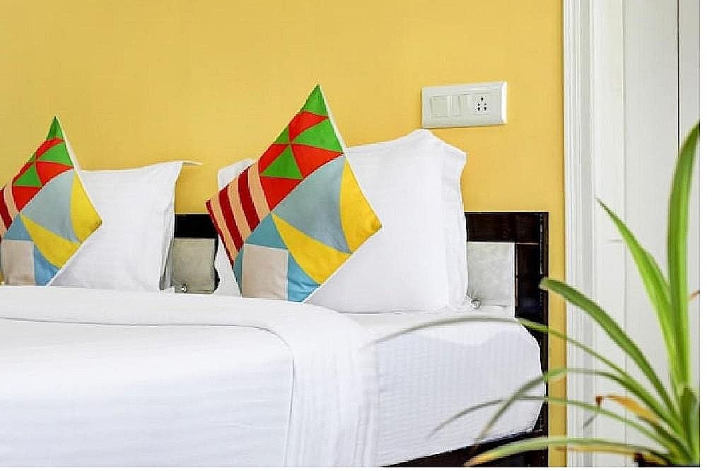 NUAB House-Fortis/MAX/MEDANTA/Paras/HUDA Met Superior Room-Ground Floor 5
